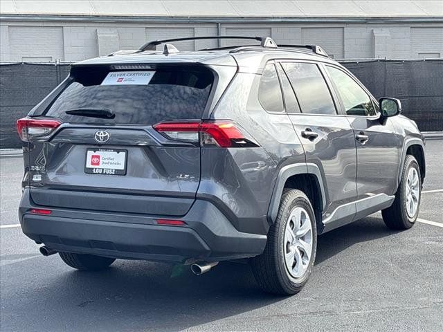 2019 Toyota RAV4 LE