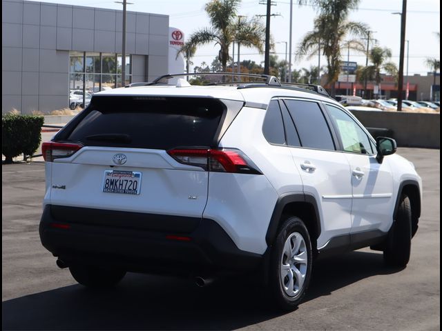 2019 Toyota RAV4 LE