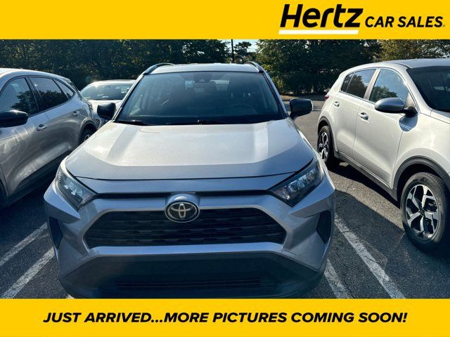 2019 Toyota RAV4 LE