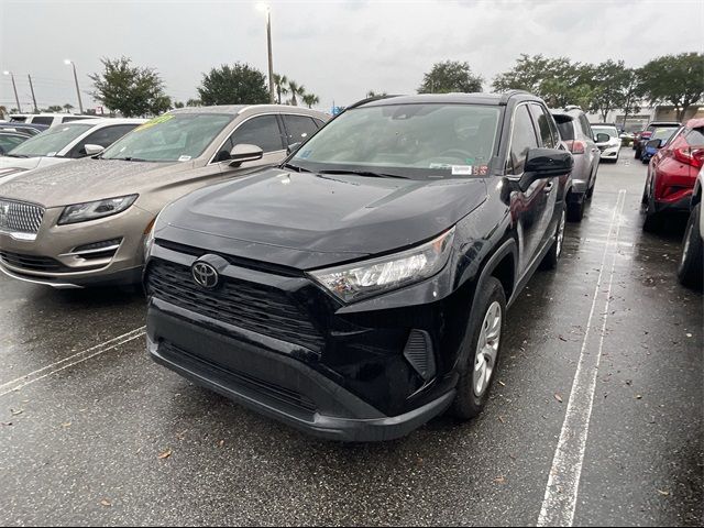 2019 Toyota RAV4 LE