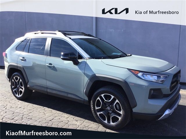 2019 Toyota RAV4 LE