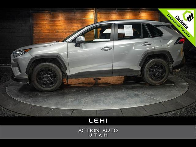 2019 Toyota RAV4 LE