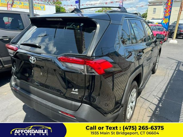 2019 Toyota RAV4 LE