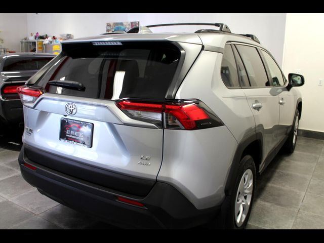 2019 Toyota RAV4 LE