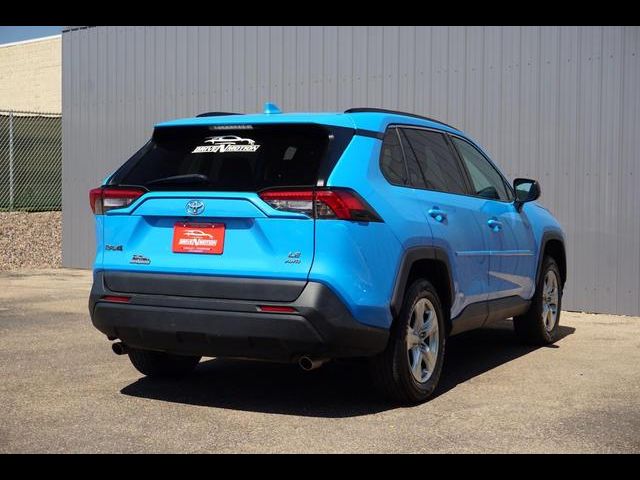 2019 Toyota RAV4 LE