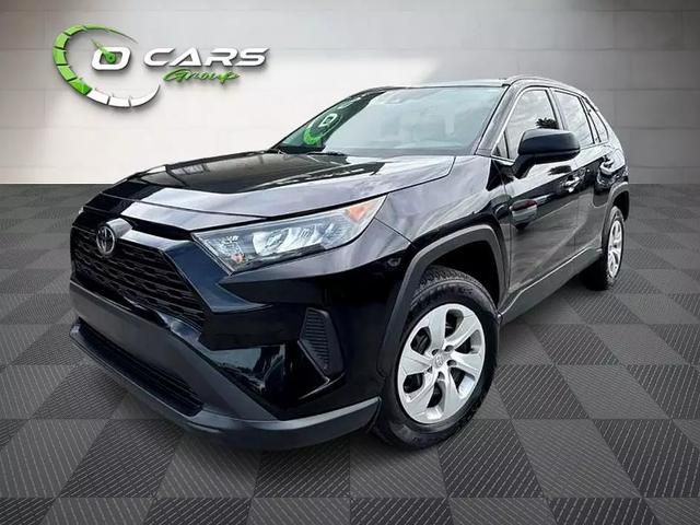 2019 Toyota RAV4 LE