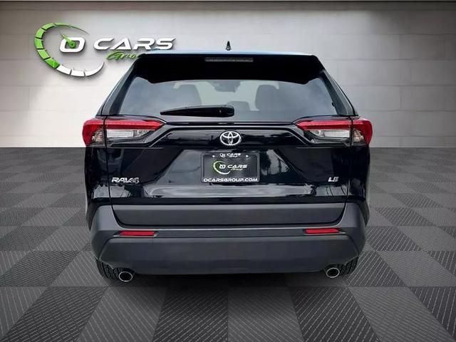 2019 Toyota RAV4 LE