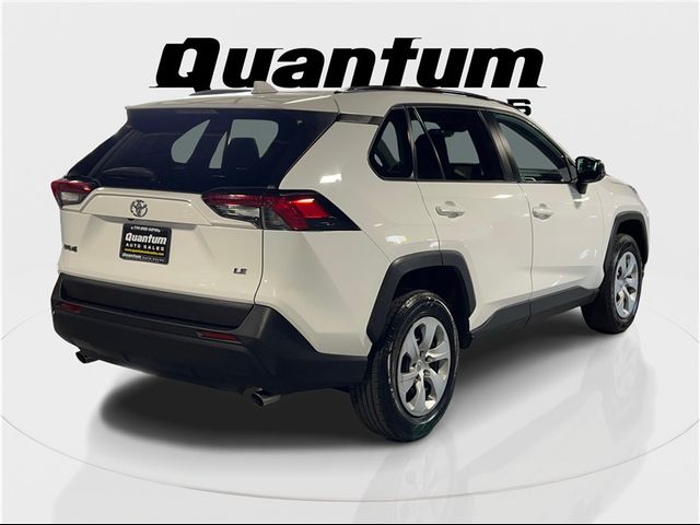 2019 Toyota RAV4 LE