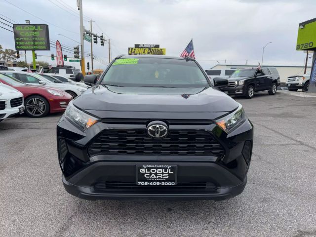 2019 Toyota RAV4 LE