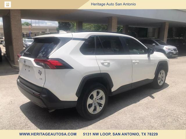 2019 Toyota RAV4 LE