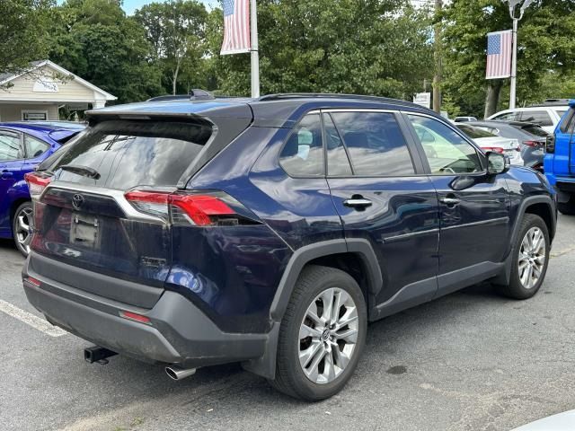 2019 Toyota RAV4 Limited