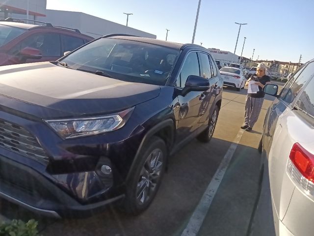 2019 Toyota RAV4 Limited