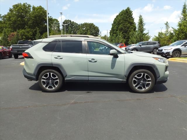 2019 Toyota RAV4 Adventure