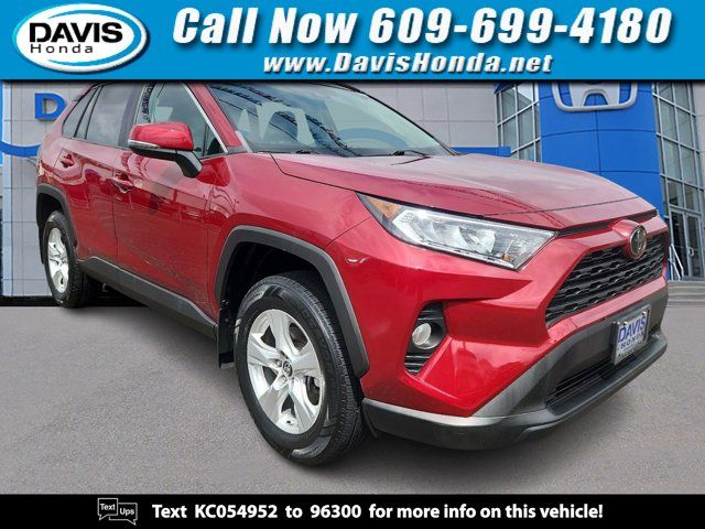 2019 Toyota RAV4 XLE