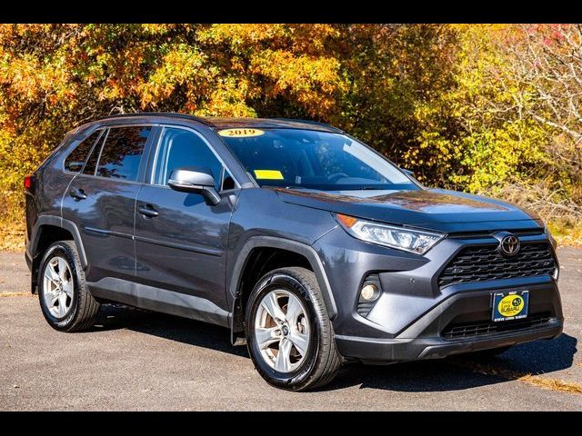 2019 Toyota RAV4 XLE