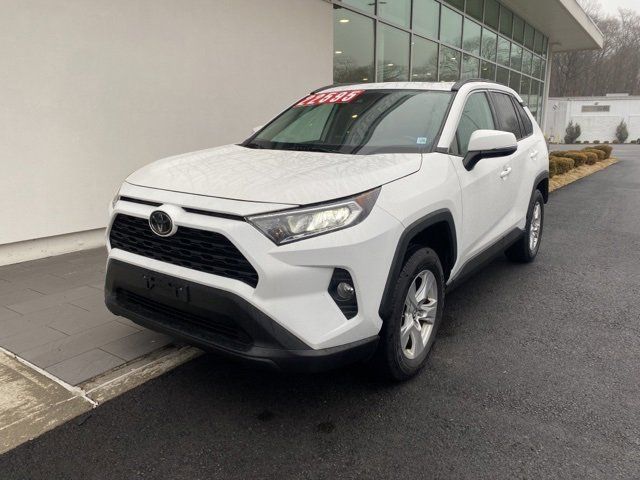 2019 Toyota RAV4 XLE