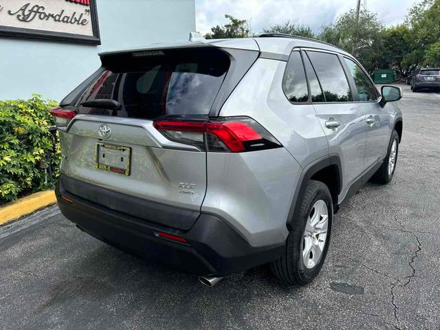 2019 Toyota RAV4 XLE