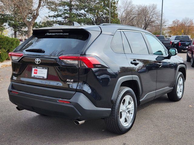 2019 Toyota RAV4 XLE