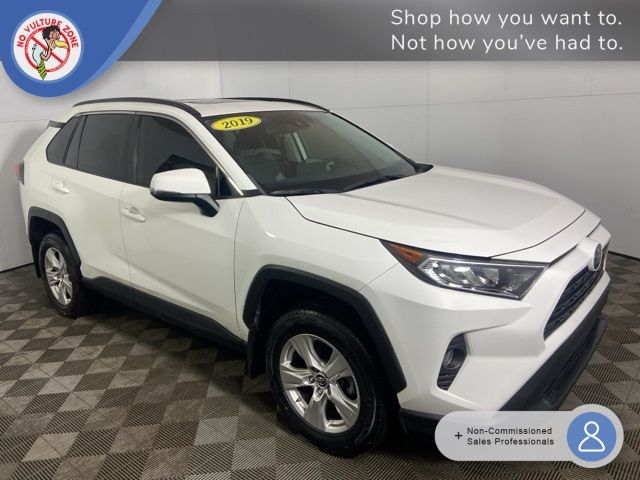 2019 Toyota RAV4 XLE