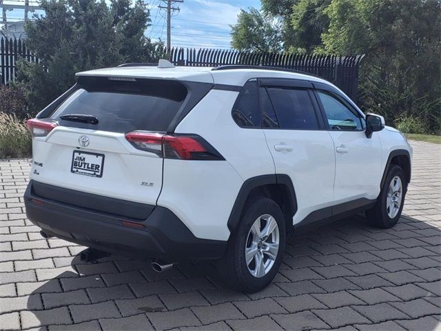 2019 Toyota RAV4 XLE