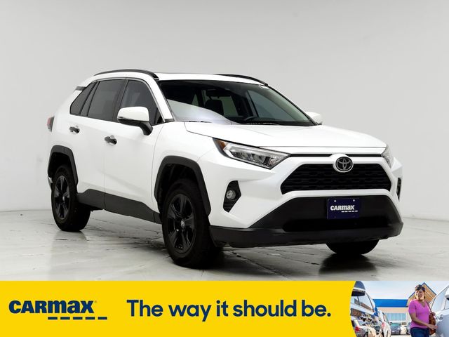 2019 Toyota RAV4 XLE