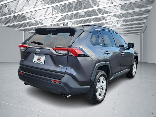 2019 Toyota RAV4 XLE