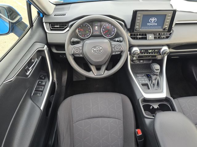 Vehicle image 29 of 33