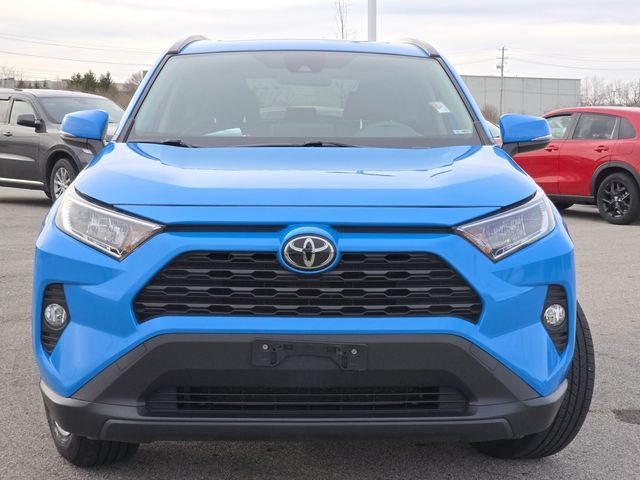 Vehicle image 4 of 33