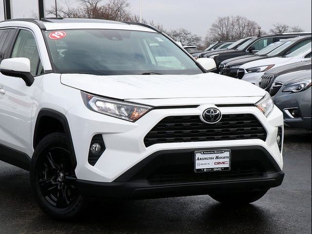 2019 Toyota RAV4 XLE