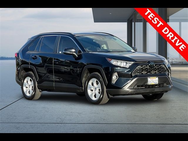 2019 Toyota RAV4 XLE