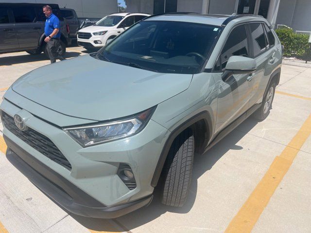 2019 Toyota RAV4 XLE