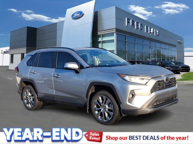 2019 Toyota RAV4 XLE Premium