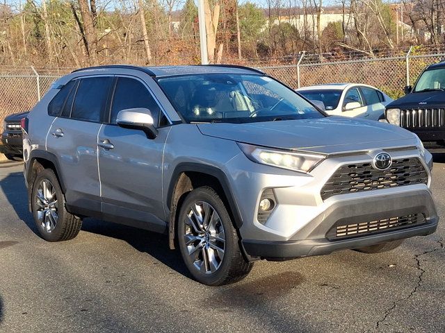 2019 Toyota RAV4 XLE Premium