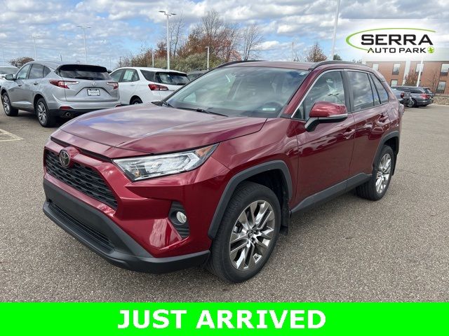 2019 Toyota RAV4 XLE Premium