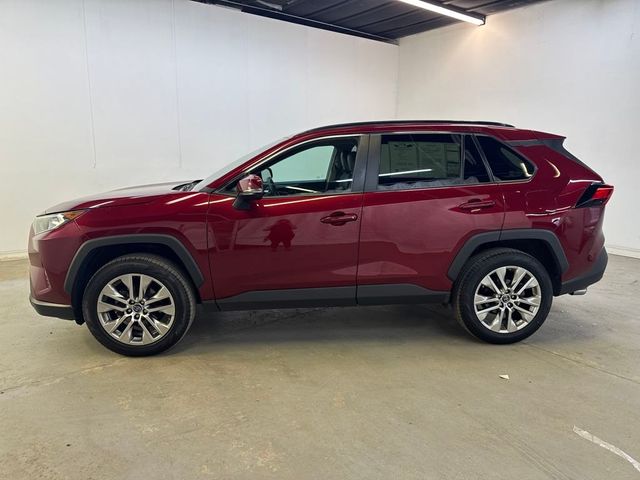 2019 Toyota RAV4 XLE Premium