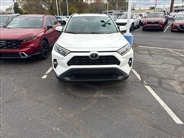 2019 Toyota RAV4 XLE Premium