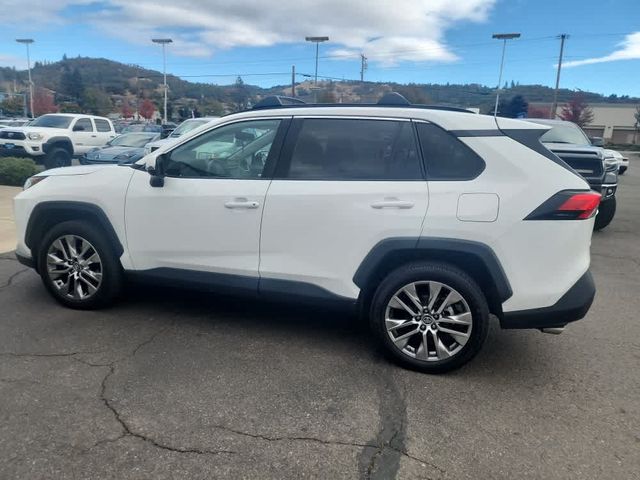 2019 Toyota RAV4 XLE Premium