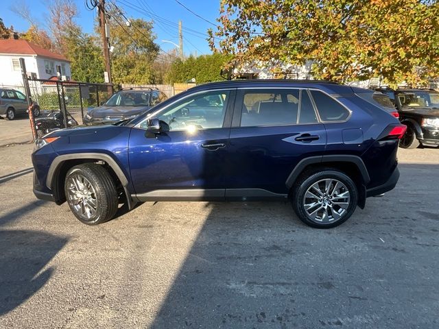 2019 Toyota RAV4 XLE Premium