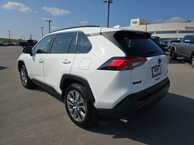 2019 Toyota RAV4 XLE Premium