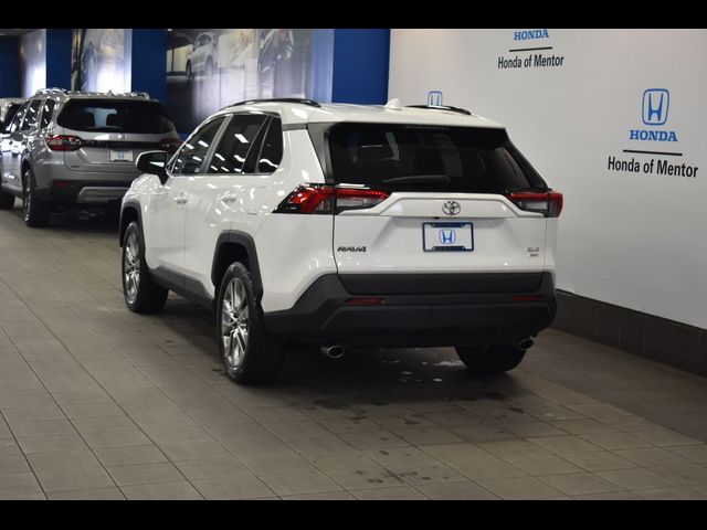 2019 Toyota RAV4 XLE Premium