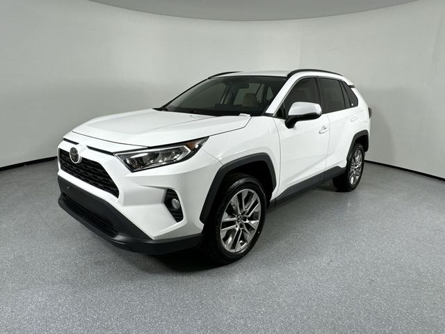 2019 Toyota RAV4 XLE Premium