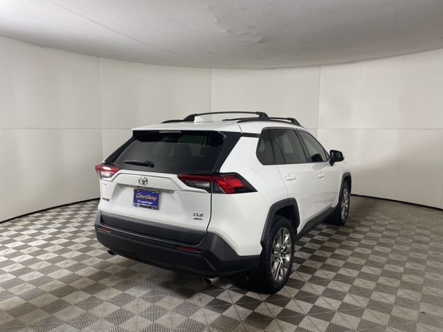 2019 Toyota RAV4 XLE Premium