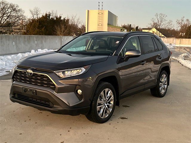 2019 Toyota RAV4 XLE Premium