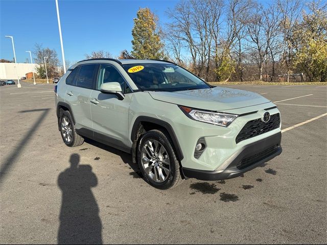 2019 Toyota RAV4 XLE Premium