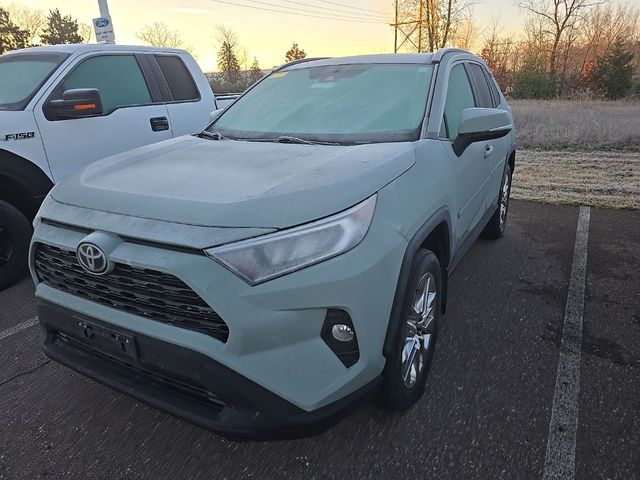 2019 Toyota RAV4 XLE Premium