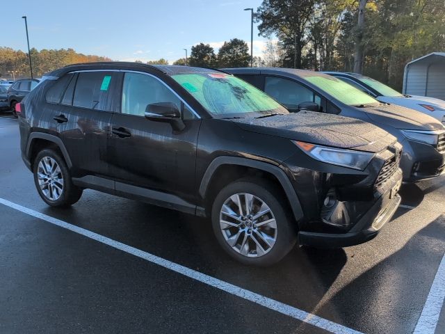 2019 Toyota RAV4 XLE Premium