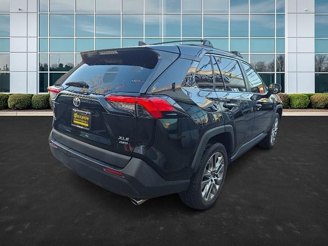 2019 Toyota RAV4 XLE Premium