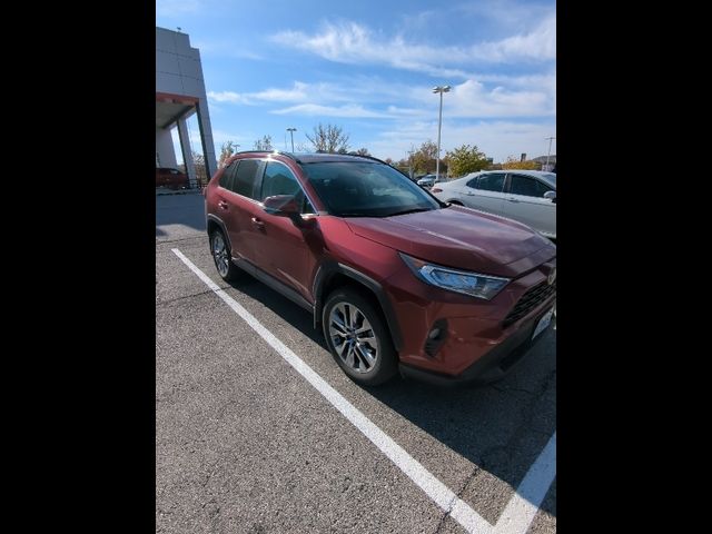 2019 Toyota RAV4 XLE Premium