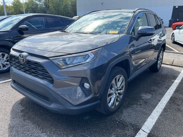 2019 Toyota RAV4 XLE Premium