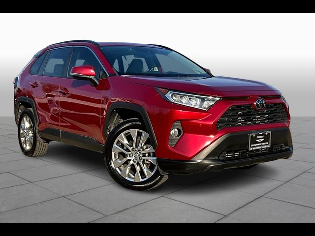 2019 Toyota RAV4 XLE Premium